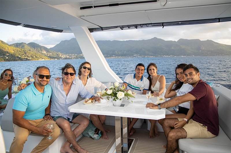 new-generation-power-catamaran-seychelles-family-holiday