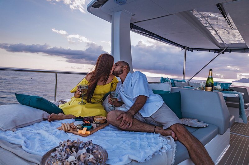 new-generation-power-catamaran-seychelles-honeymoon-in-seychelles
