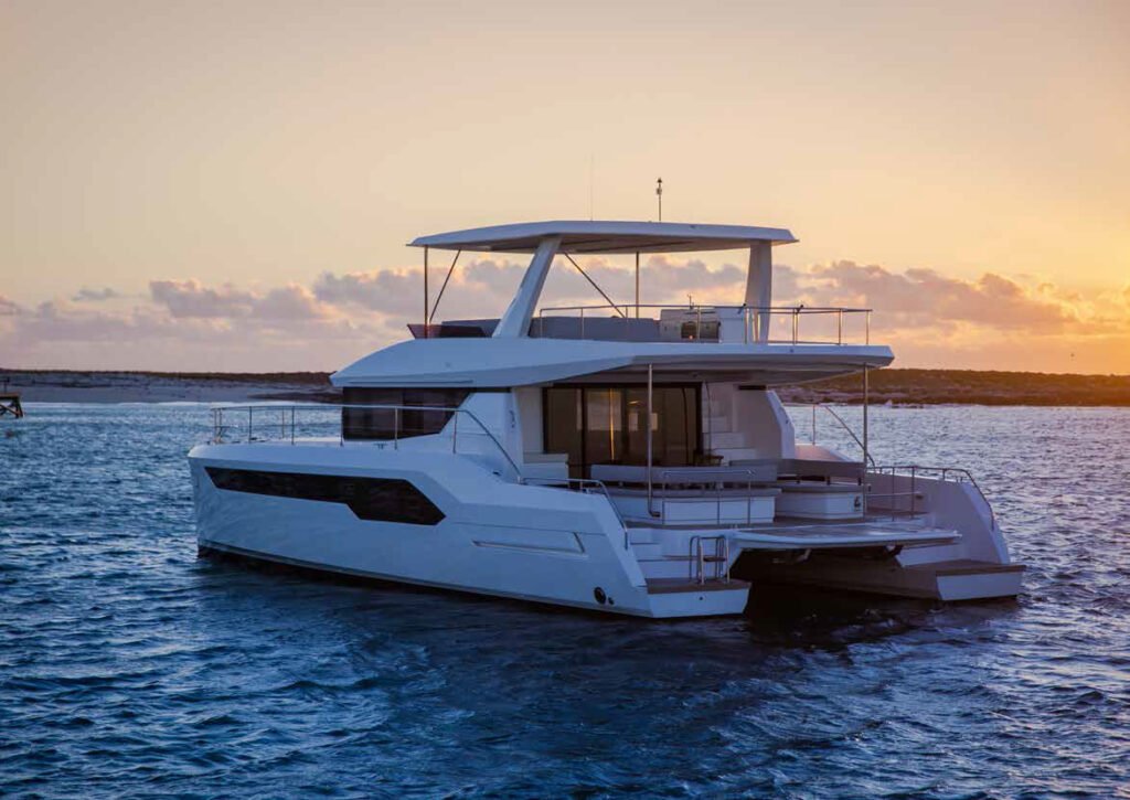 new-generation-power-catamaran-seychelles-img